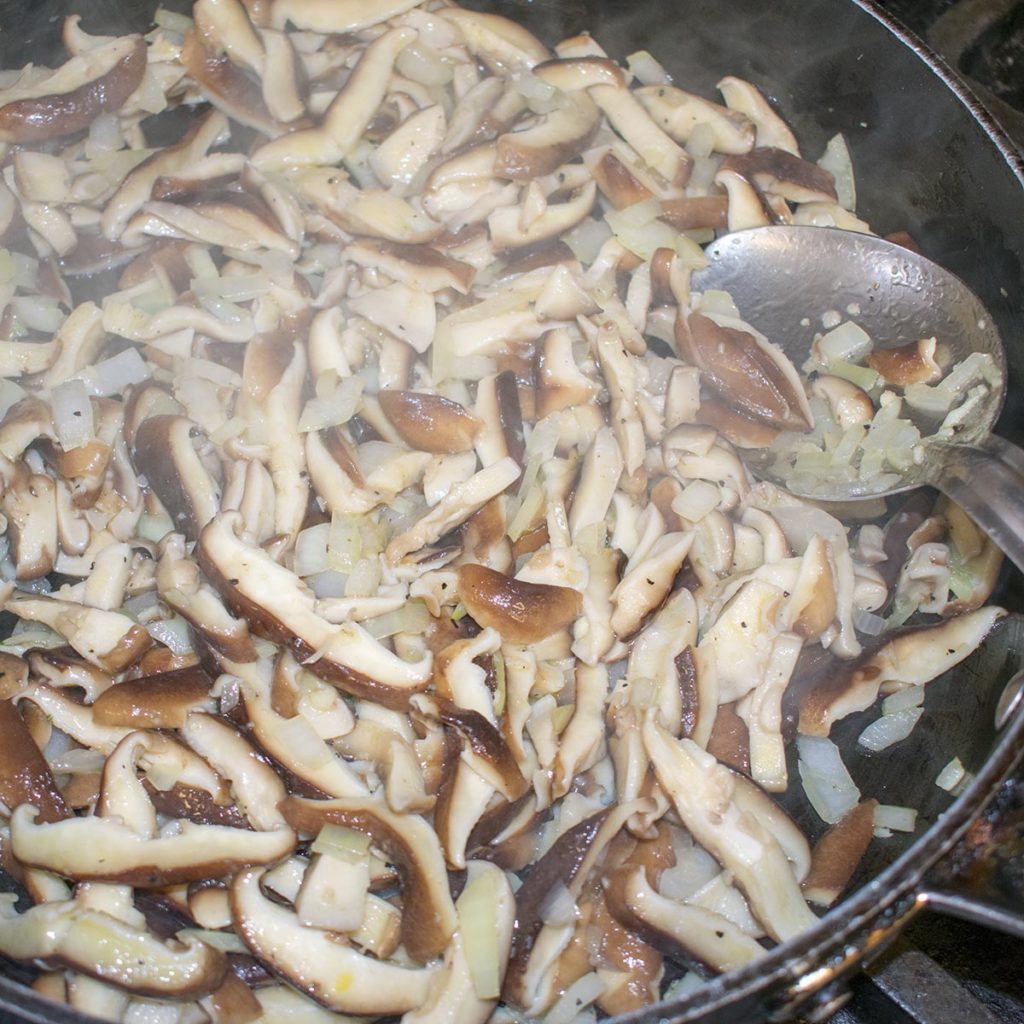 sautee mushrooms