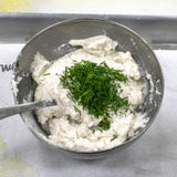 Mix the coconut cream with the lemon juice
