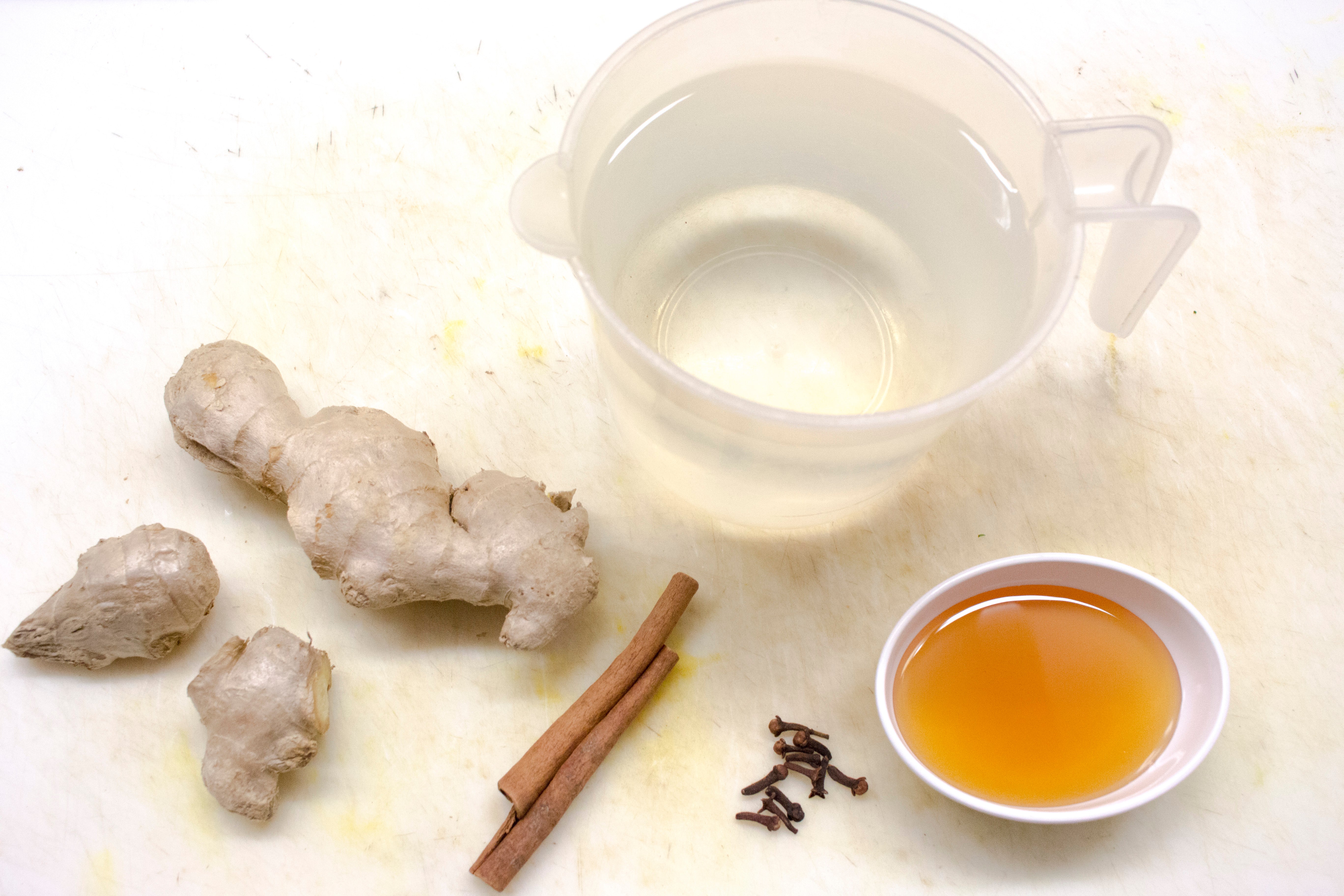 Anti-Inflammatory Ginger Tea with Cinnamon and Clove