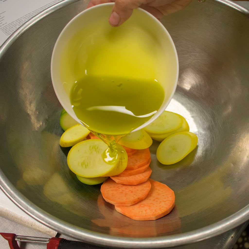 toss olive oil to vegetables
