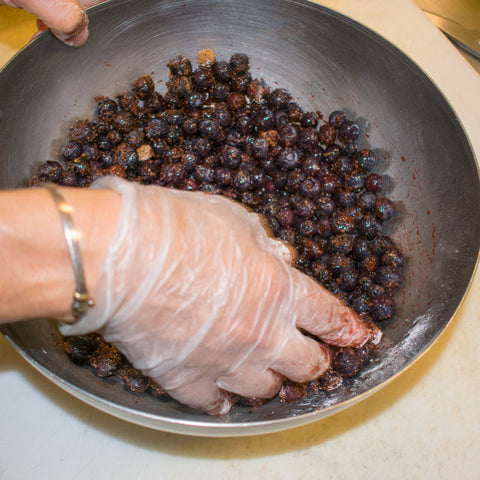 coat blueberries