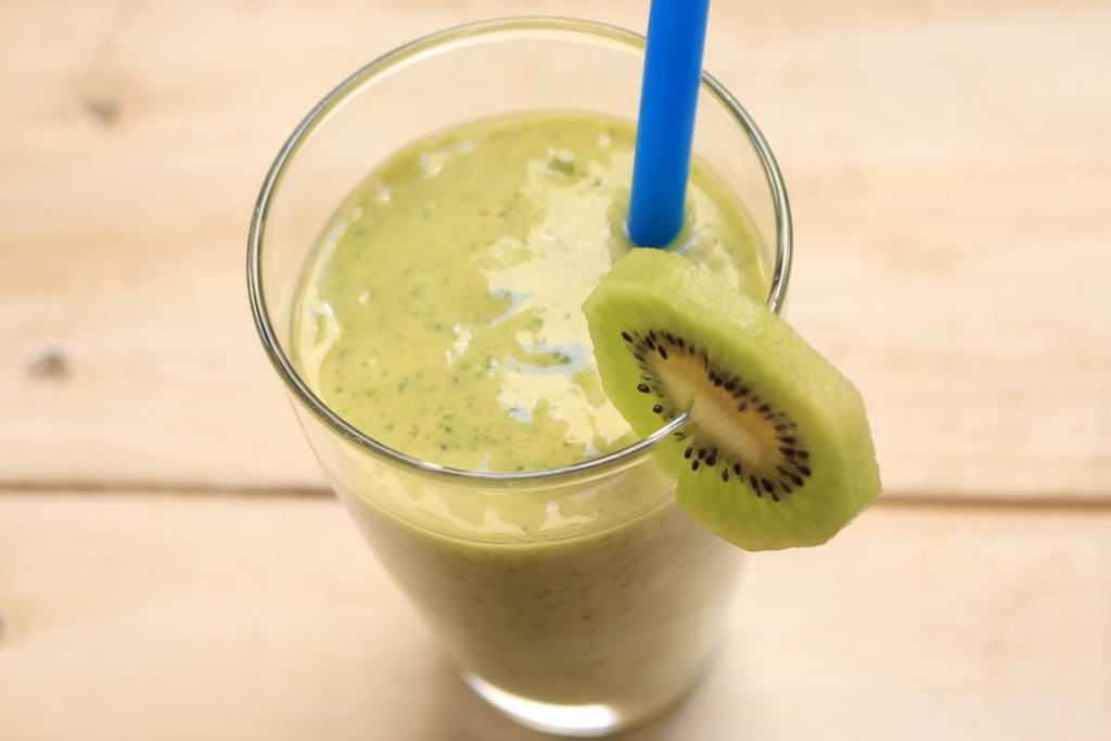 AIP Paleo Kale Matcha Smoothie