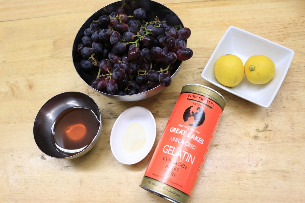 Paleo Grape Jam Ingredients